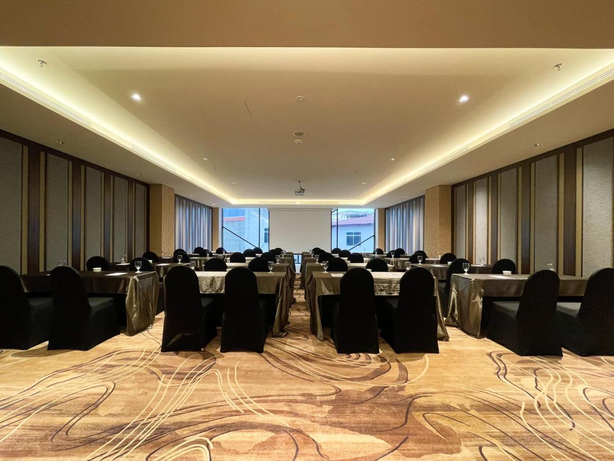 Artotel Batam Нагоя Екстериор снимка